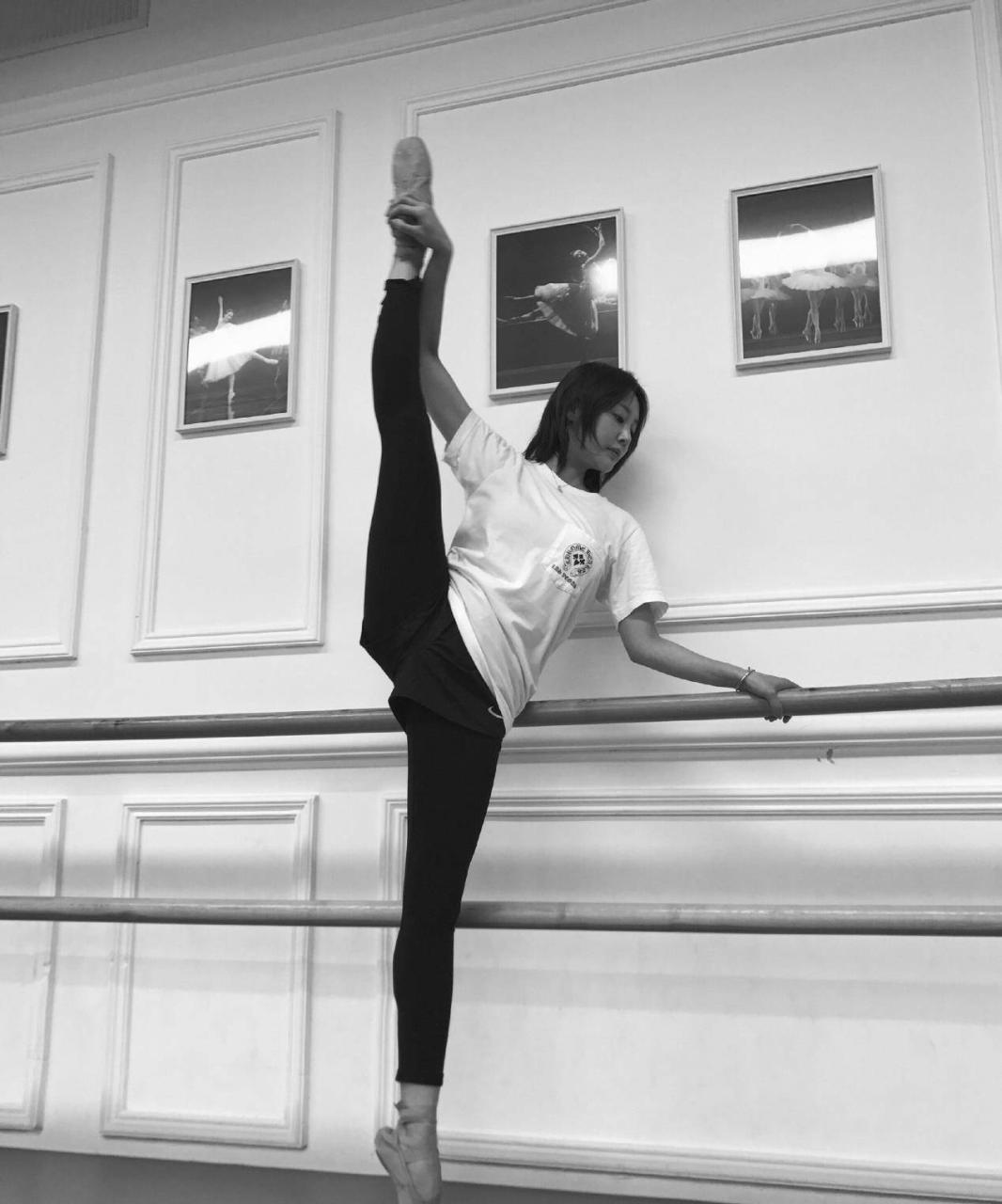 图片[3]-李纯的身材一直都这么好，想知道为什么？因为人家肯坚持锻炼 - 如意-如意