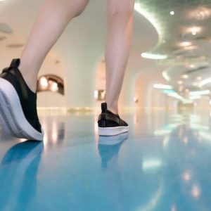 走路多了膝盖疼？日行万步不伤膝的秘诀在这里！-如意