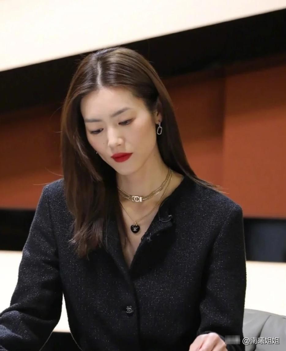 图片[12]-你是什么脸型就留什么发型！尤其是方、圆脸，留错显老还显脸大 - 如意-如意