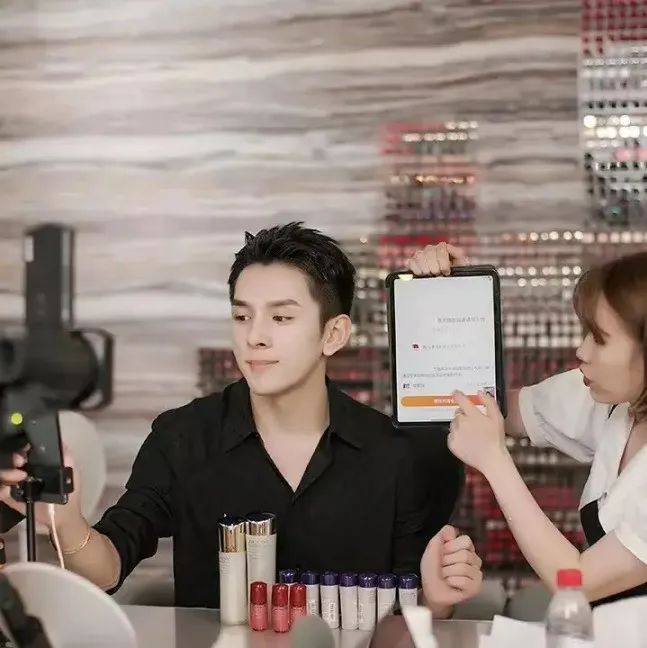 世界是个班,美国是班长,猜猜中国的职务?乐死我了!! - 如意-如意