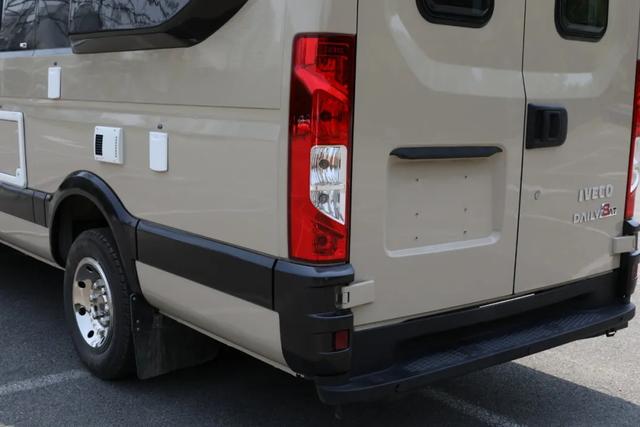 景宴栖599 B型房车，为国产房车证明