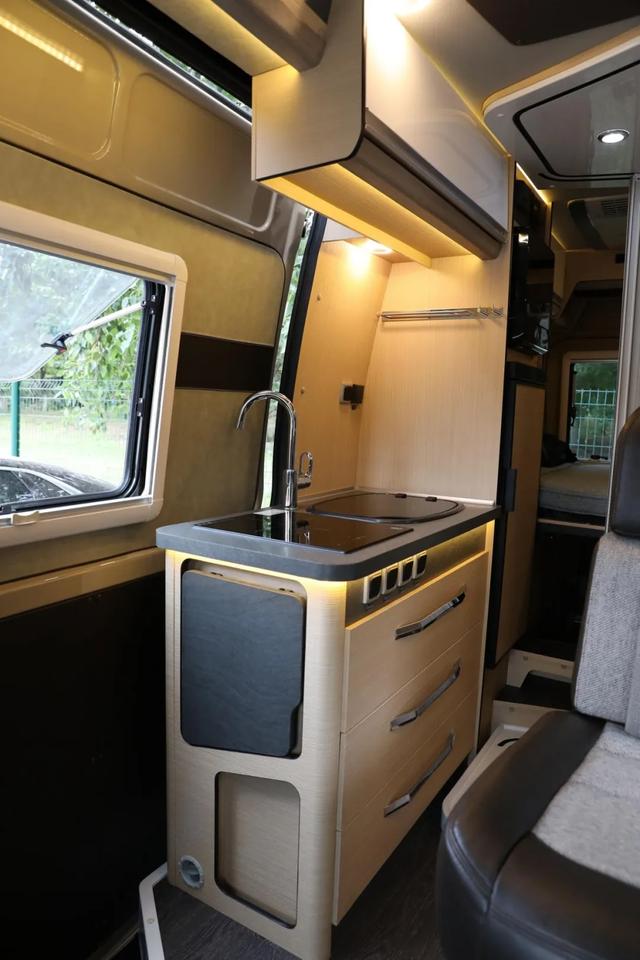 景宴栖599 B型房车，为国产房车证明