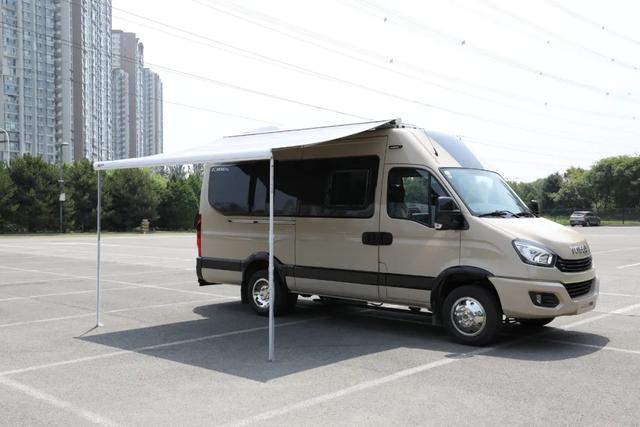 景宴栖599 B型房车，为国产房车证明