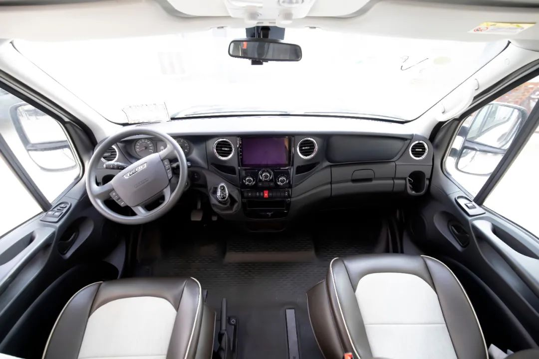 图片[2]-适合小家庭的B型房车，带你踏遍川藏景点，配置超实用 - 如意-如意