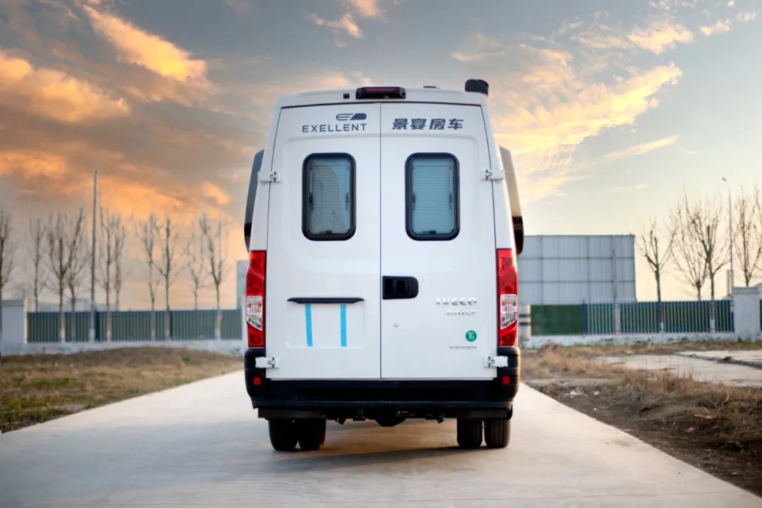 图片[5]-适合小家庭的B型房车，带你踏遍川藏景点，配置超实用 - 如意-如意