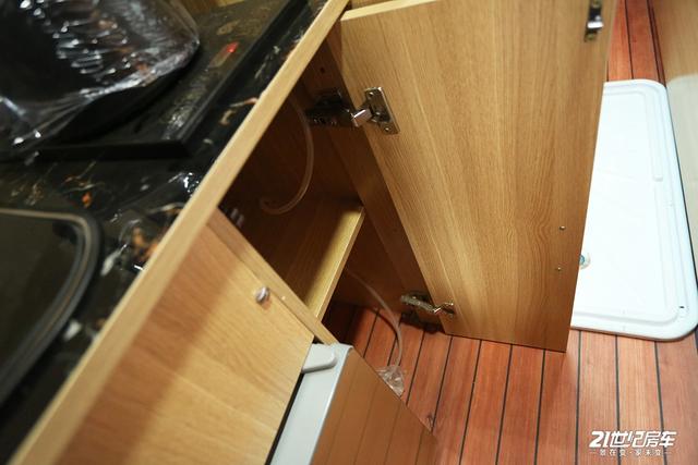 图片[23]-B型房车将空间发挥到极致？那就看这台超高性价比的入门级房车！ - 如意-如意