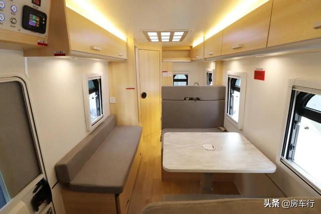 亲民房车b型房车(10W级车型盘点宝别再说房车贵了)(13)