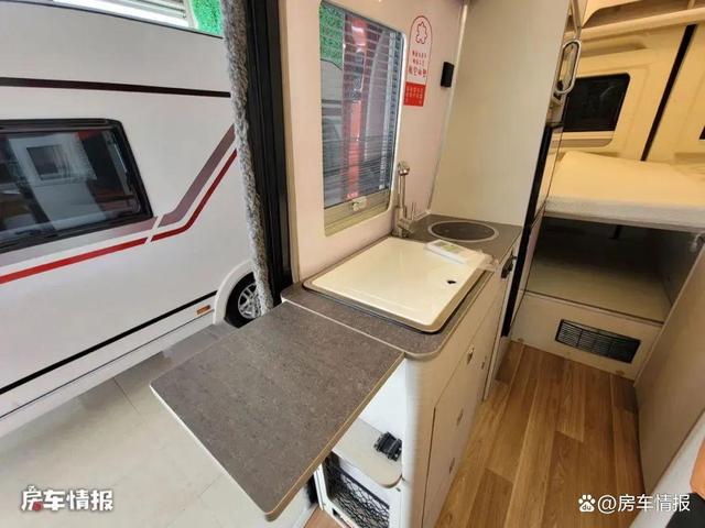 图片[17]-年轻人喜欢的三款B型房车，全都是主流底盘，看看哪款更适合你 - 如意-如意