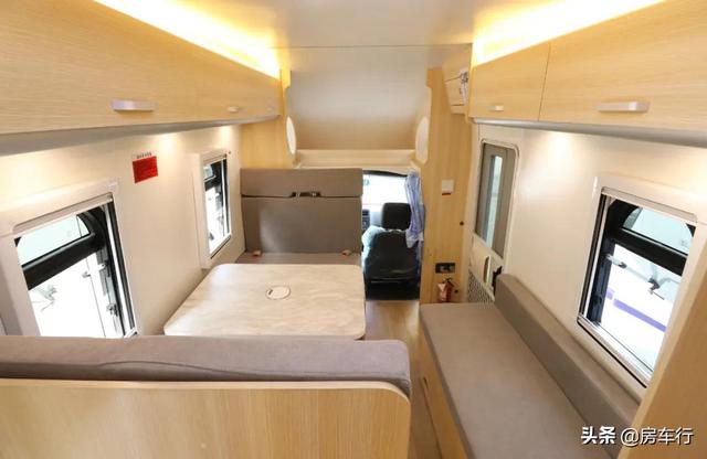 亲民房车b型房车(10W级车型盘点宝别再说房车贵了)(12)