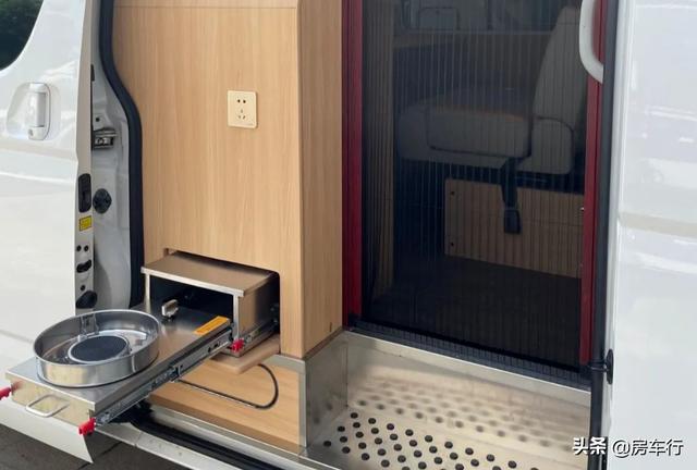 亲民房车b型房车(10W级车型盘点宝别再说房车贵了)(74)