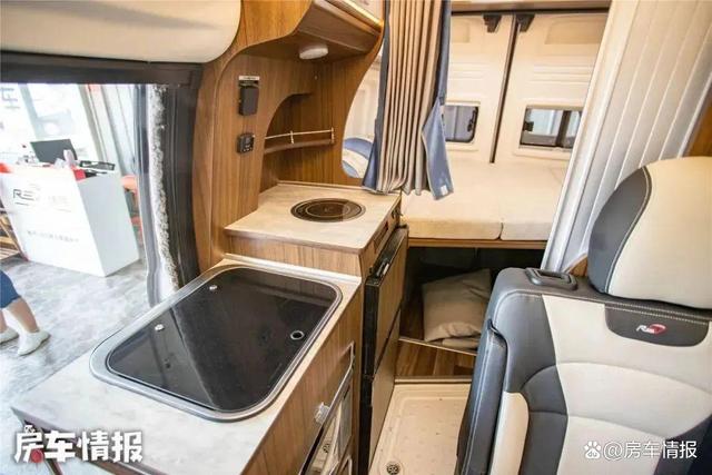 图片[7]-年轻人喜欢的三款B型房车，全都是主流底盘，看看哪款更适合你 - 如意-如意