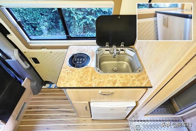 亲民房车b型房车(10W级车型盘点宝别再说房车贵了)(85)