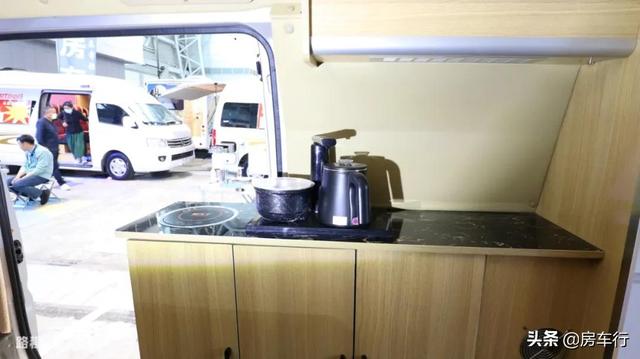 亲民房车b型房车(10W级车型盘点宝别再说房车贵了)(43)