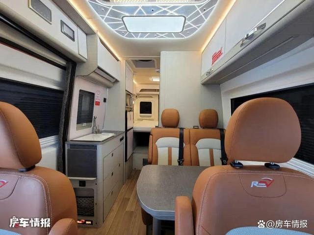 图片[14]-年轻人喜欢的三款B型房车，全都是主流底盘，看看哪款更适合你 - 如意-如意