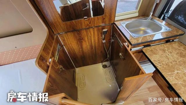 图片[5]-三款20万元以下的B型房车，能洗澡做饭睡觉，退休老两口的好选择 - 如意-如意