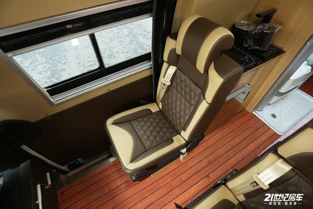 图片[17]-B型房车将空间发挥到极致？那就看这台超高性价比的入门级房车！ - 如意-如意