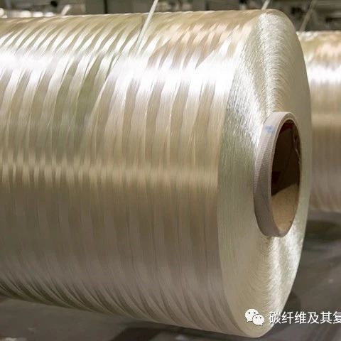 【企业焦点】日本帝人开发出轻质便携的氢燃料电池和压力容器，后者配有三个碳纤维储氢瓶 - 如意-如意