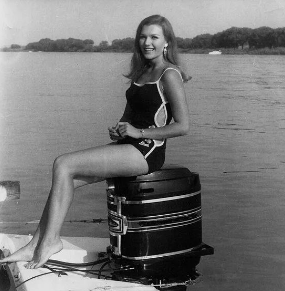 图片[4]-世界首富马斯克的母亲，是一个将二流的剧本演到了一流的水平的人 - 如意-如意