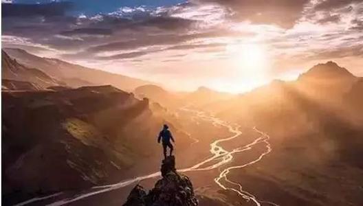 【普通人成为社交高手的7大谋略,看懂了少奋斗10年!】 - 如意-如意