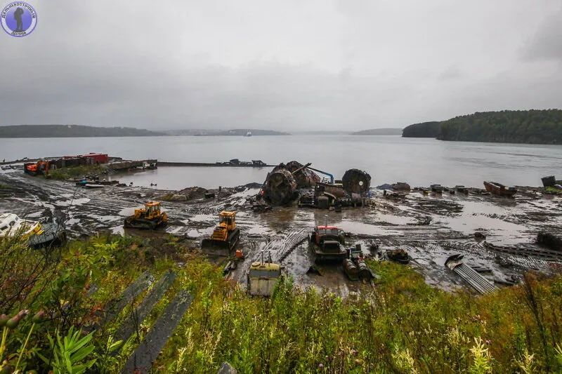 正在被风化的前苏联“加瓦尼”海军基地 - 如熠起源网-如熠起源网